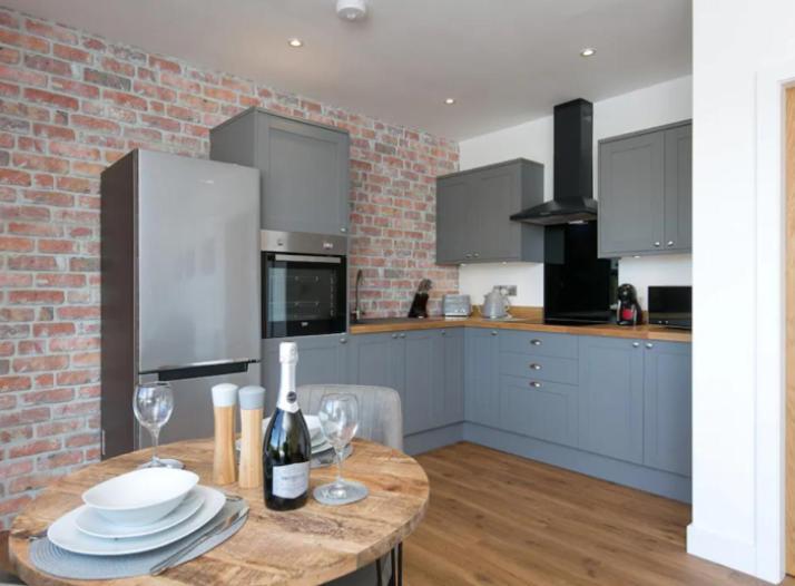 Adorable 1 Bedroom Country Cottage Bodewryd Extérieur photo